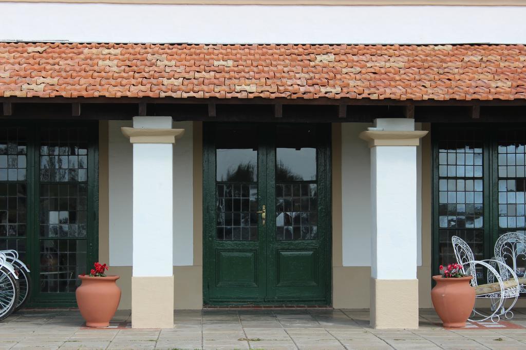 Hotel El Triunfo De Areco San Antonio de Areco Ngoại thất bức ảnh